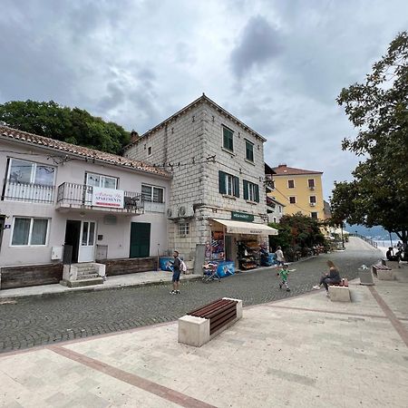 Apartments Astoria Hn Herceg Novi Kültér fotó