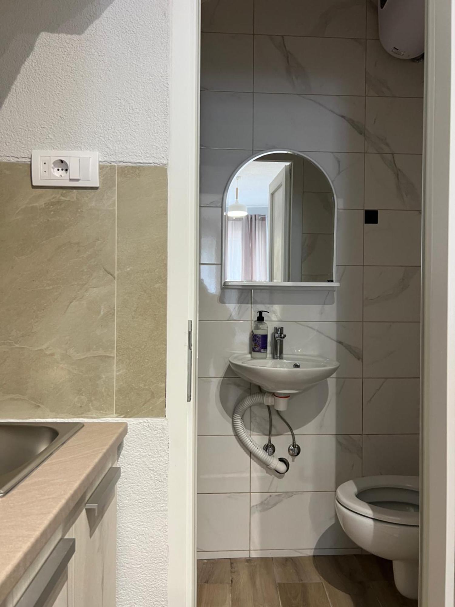 Apartments Astoria Hn Herceg Novi Kültér fotó